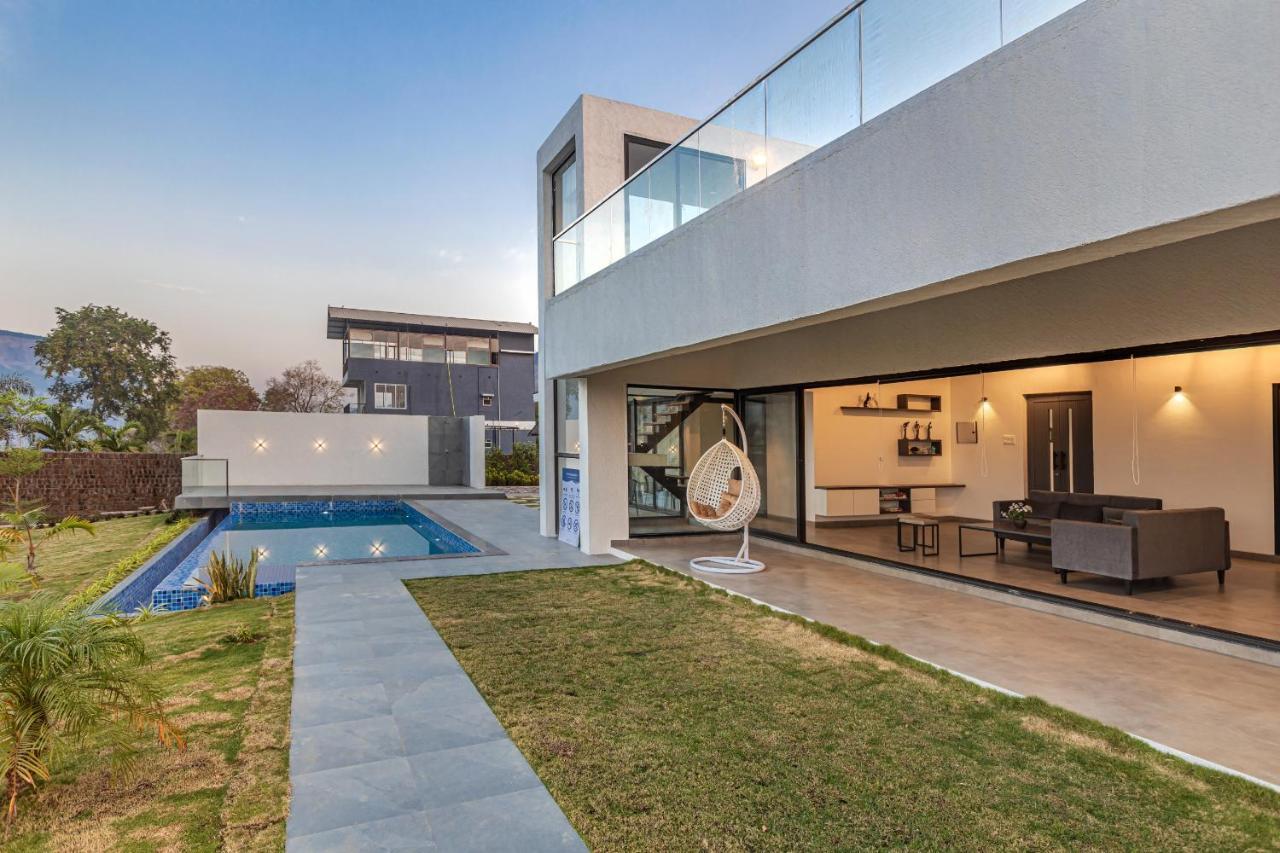 Saffronstays Stargazer, Karjat - Luxury Pool Villa With Lake View Exterior photo