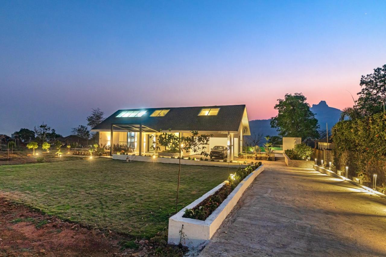 Saffronstays Stargazer, Karjat - Luxury Pool Villa With Lake View Exterior photo